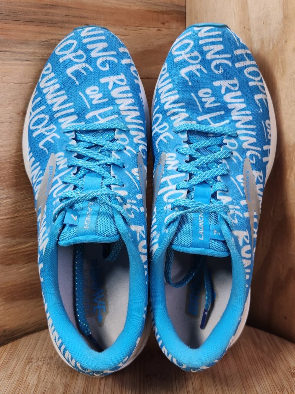 Brooks Launch 7 Womens Blue Running On Hope Brave Like Gabe Shoes Size 8.5 - Picture 6 of 9